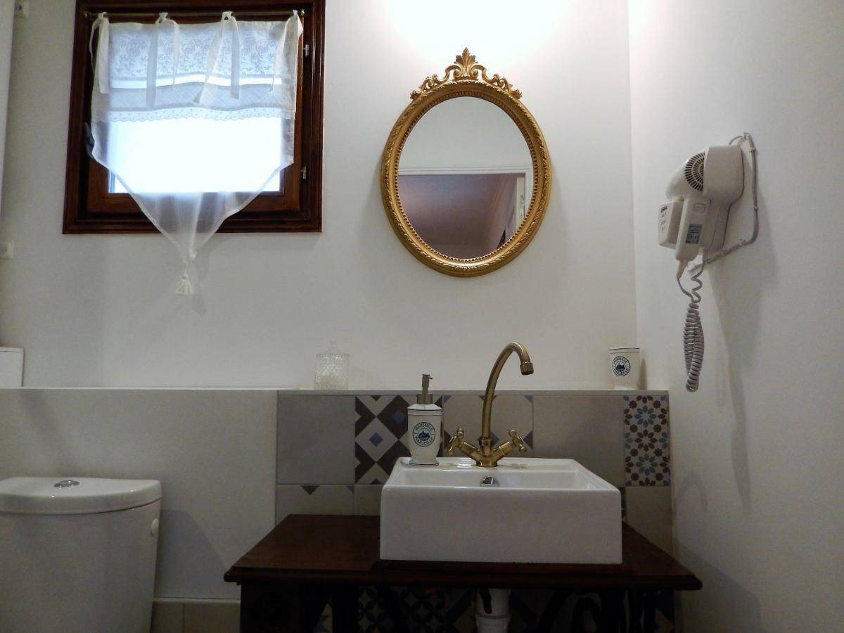 La Cordonnerie De Reau Bed & Breakfast ภายนอก รูปภาพ